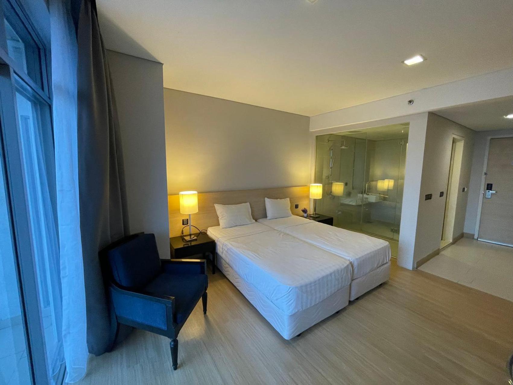 The Straits Suites By Ciconia Malacca Exterior foto